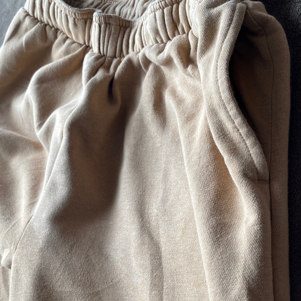 DSG Tan Jogger Pants size medium - Picture 4 of 4